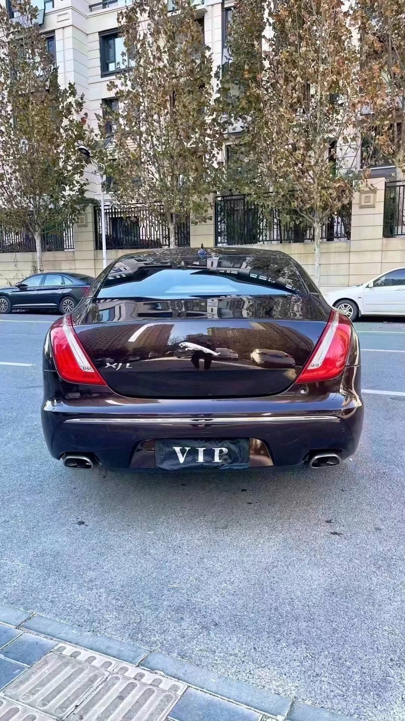 廊坊13年捷豹XJL9