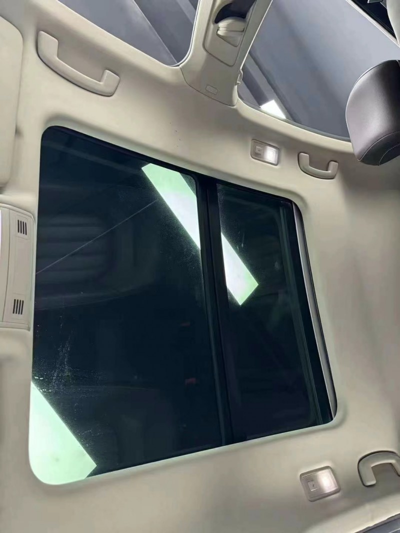 成都21年大众辉昂8