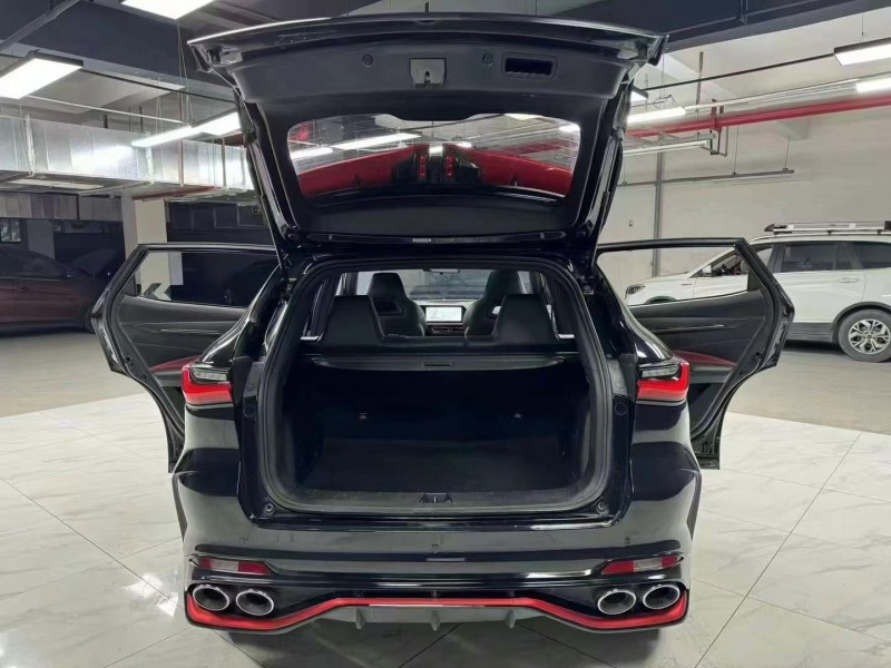 成都22年长安汽车欧尚9