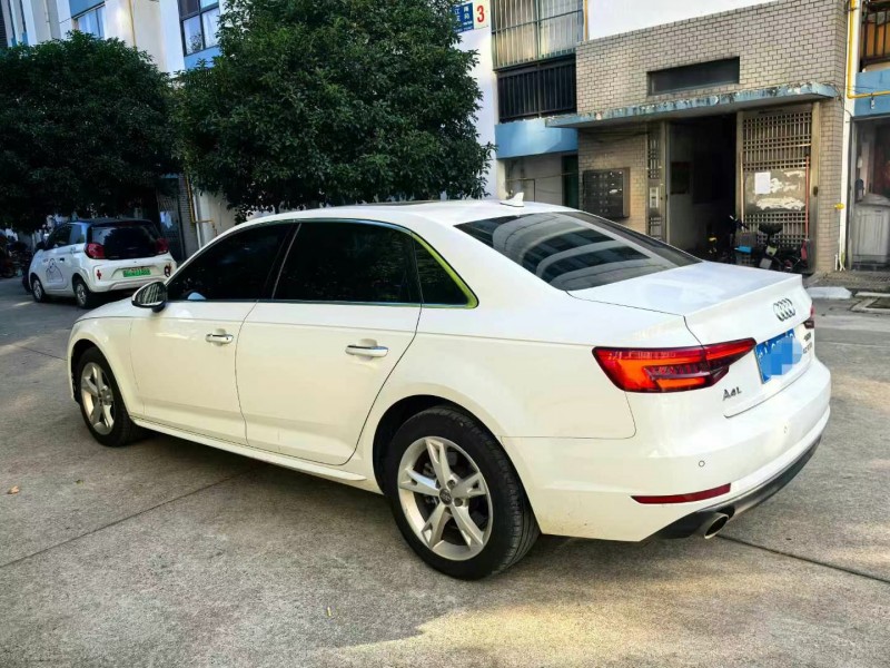 蘇州17年奧迪A4L7