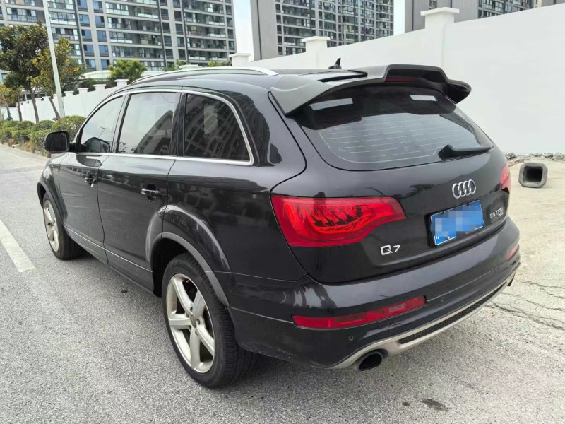 徐州13年奥迪Q78
