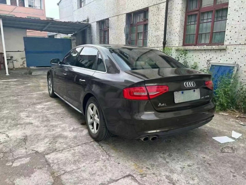 金華16年奧迪A4L7