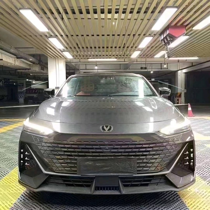 成都23年长安汽车UNI-V1