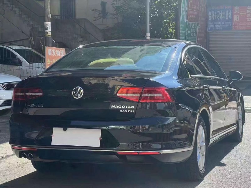 銅仁19年大眾邁騰5