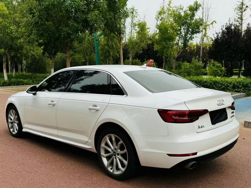 潍坊18年奥迪A4L4