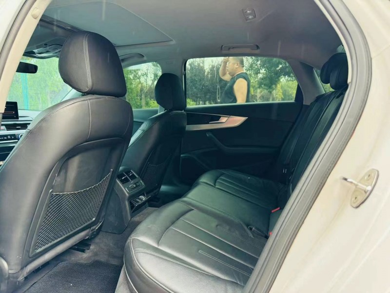 潍坊18年奥迪A4L8