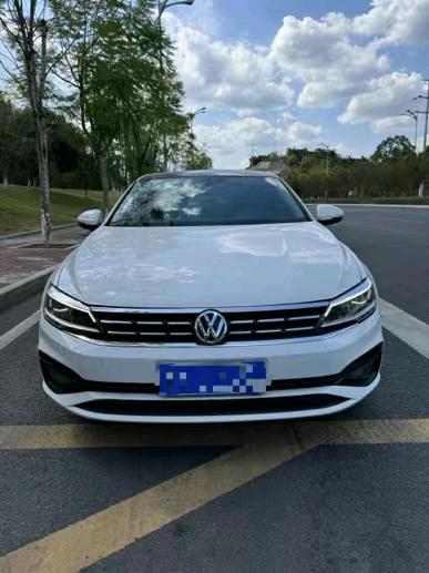 重庆22年大众凌渡1