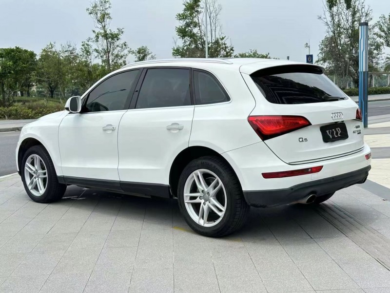 东莞17年奥迪Q57