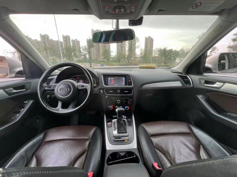 东莞16年奥迪Q54