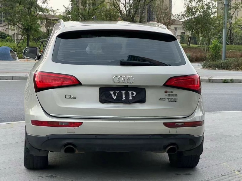 东莞16年奥迪Q59