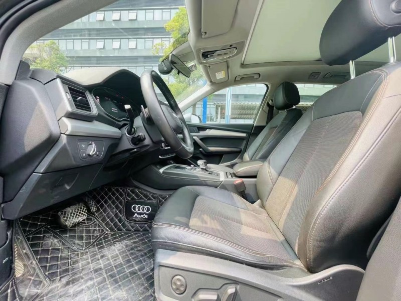 东莞19年奥迪Q56