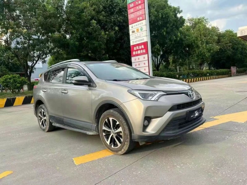 汕頭18年豐田RAV48