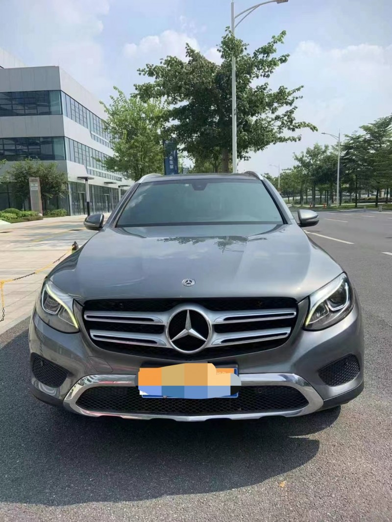广州17年奔驰GLC1