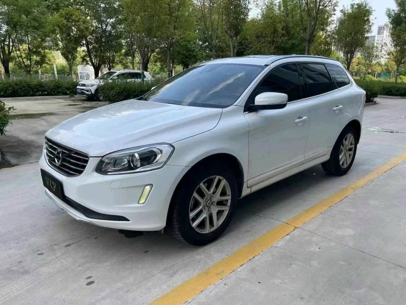 济宁17年沃尔沃XC602