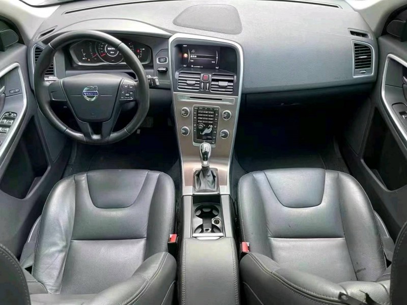 济宁17年沃尔沃XC607
