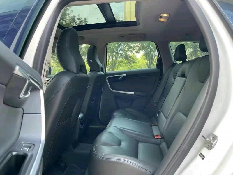 济宁17年沃尔沃XC608