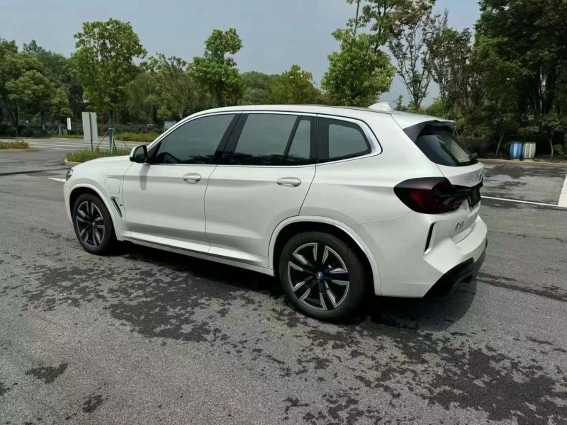 温州24年宝马IX34