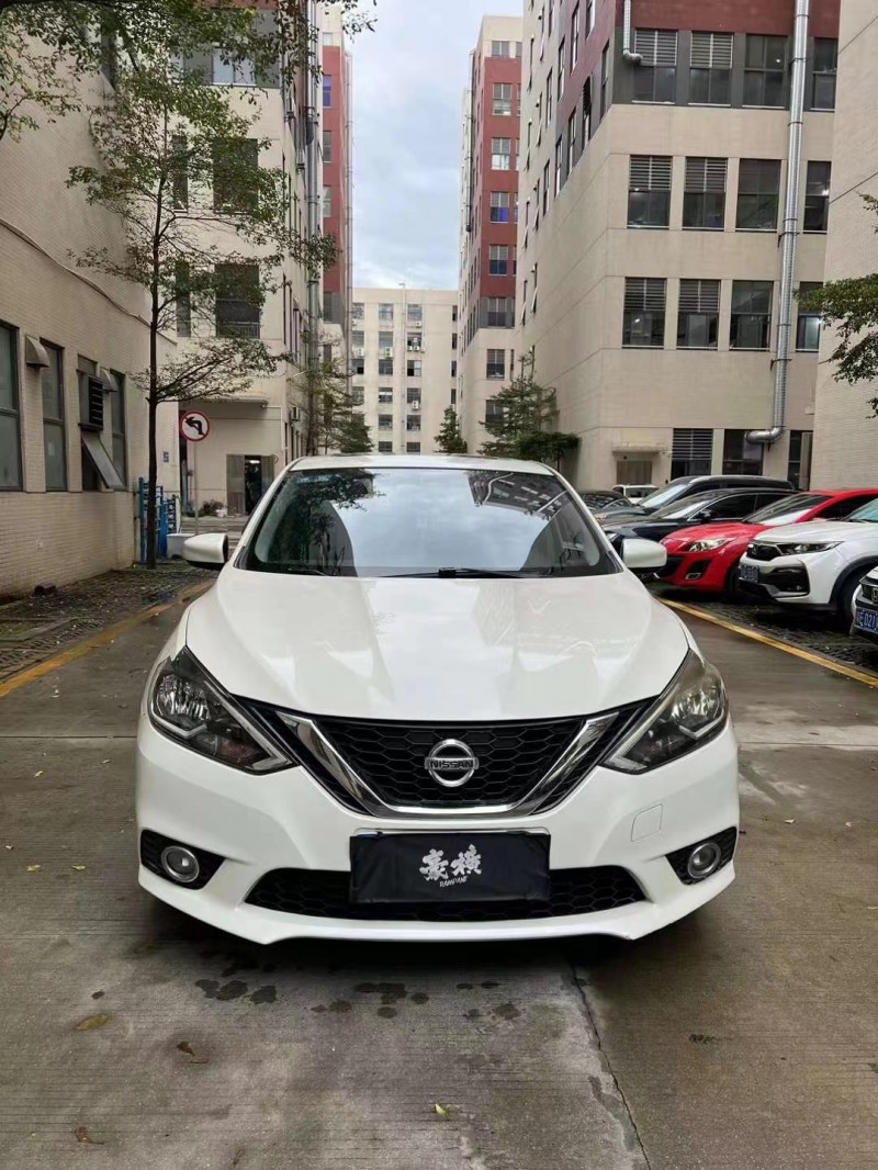 汕頭20年日產軒逸1