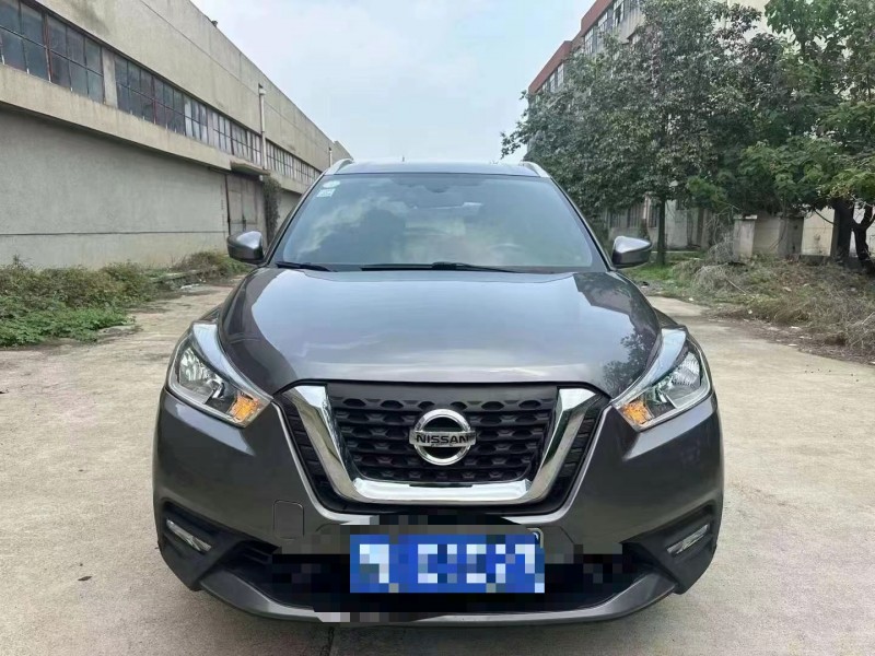 济南18年日产劲客1