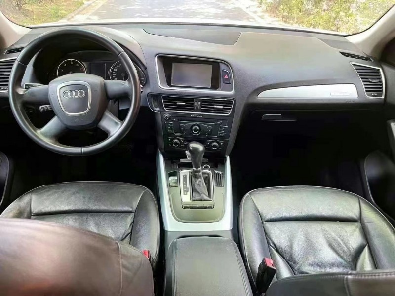 枣庄17年奥迪Q55