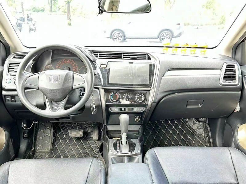 东莞19年本田哥瑞5