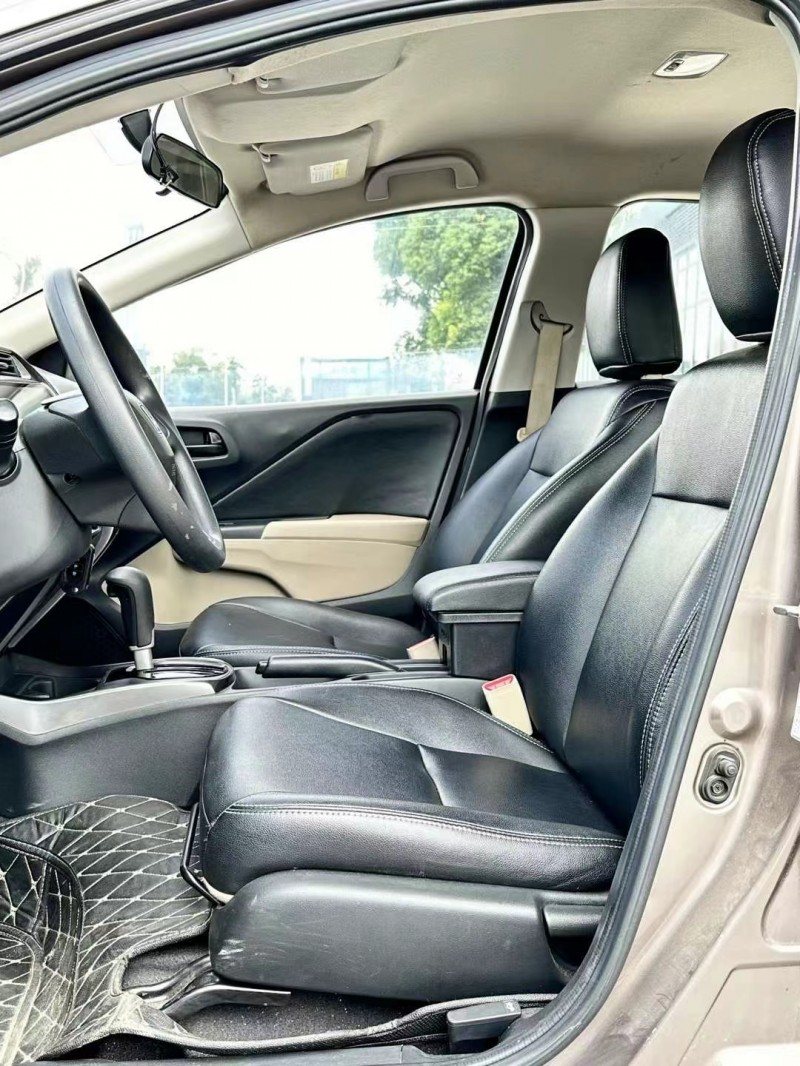 东莞19年本田哥瑞6