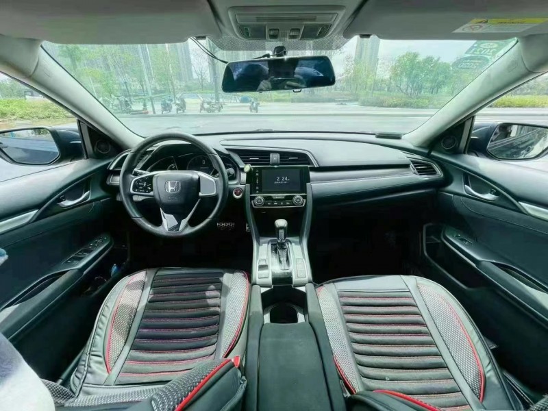 东莞19年本田思域4