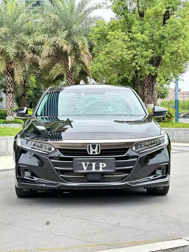 东莞23年本田雅阁1