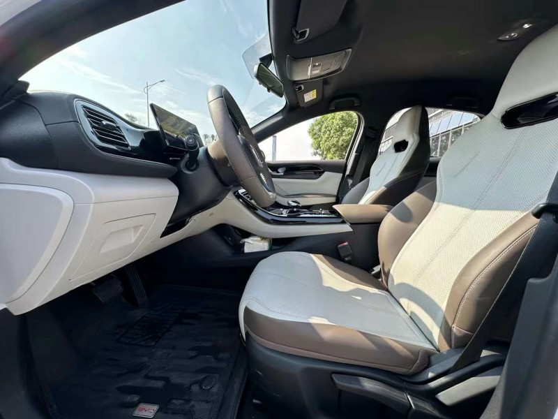 东莞24年比亚迪秦5