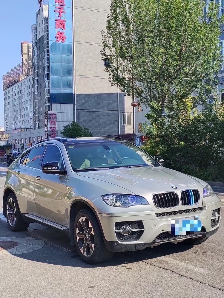 济宁12年宝马X62