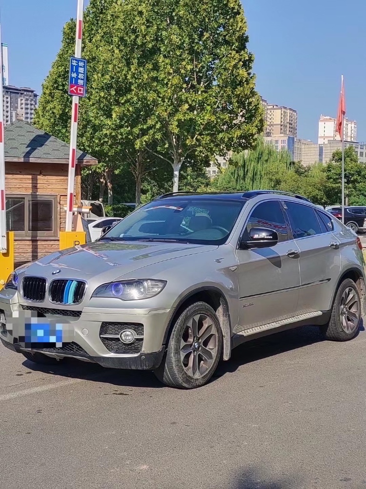 济宁12年宝马X63
