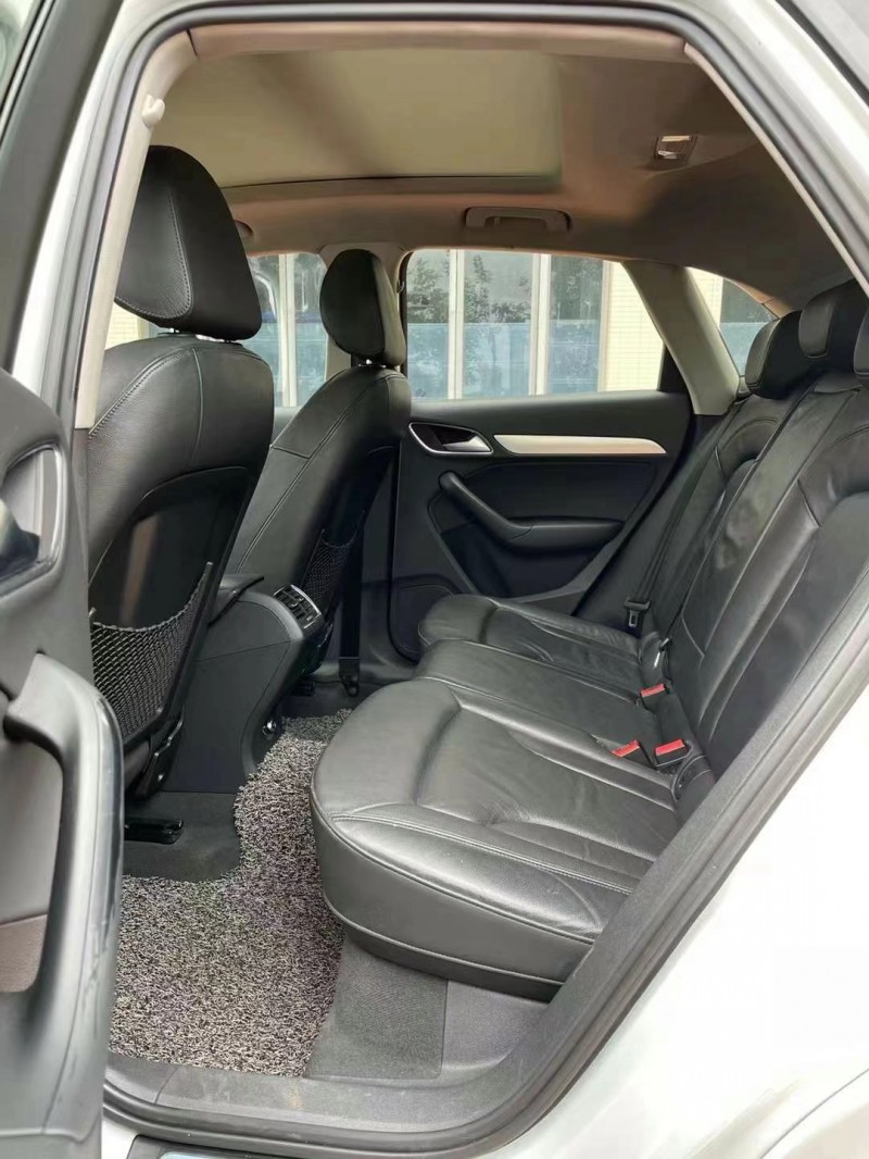 东莞12年奥迪Q36