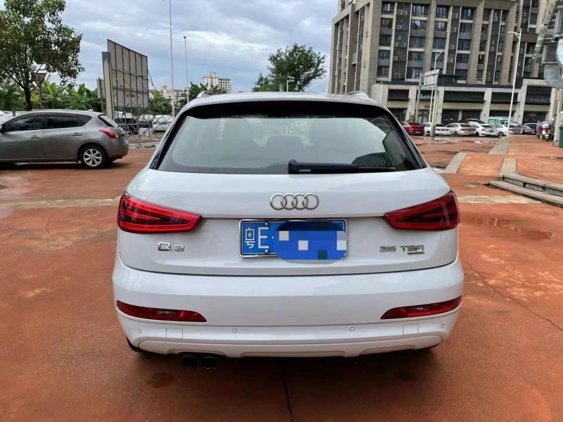 东莞12年奥迪Q38