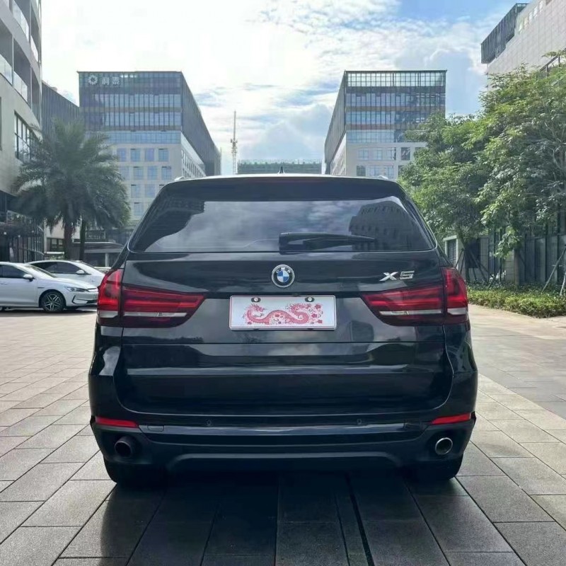 广州17年宝马X59