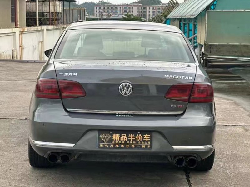 东莞12年大众迈腾8