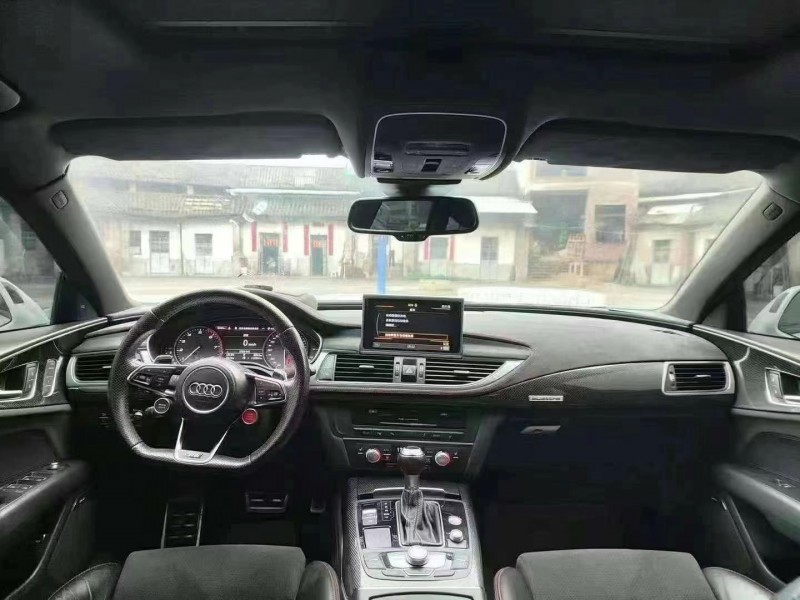 广州17年奥迪S74