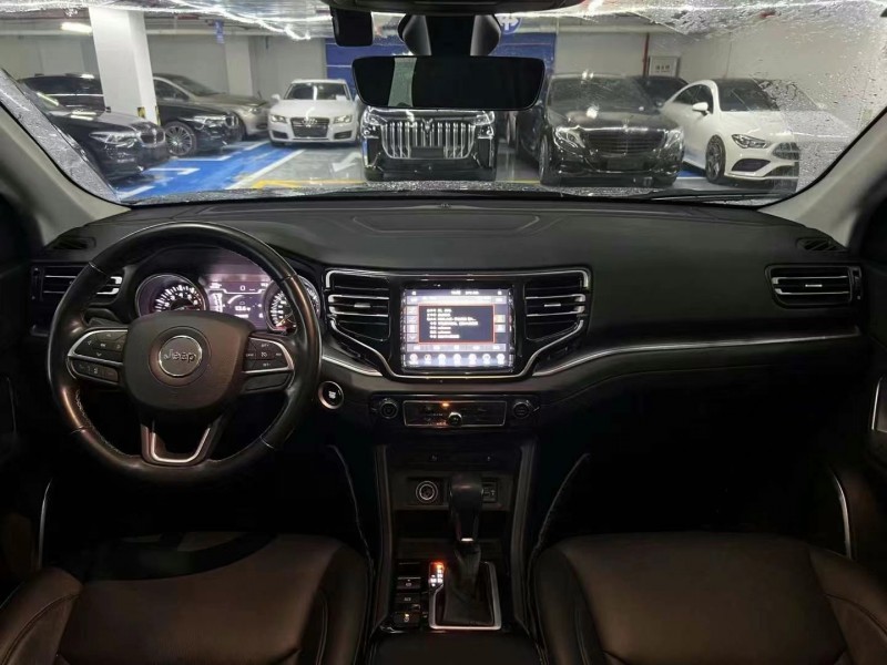 广州22年Jeep指挥官3