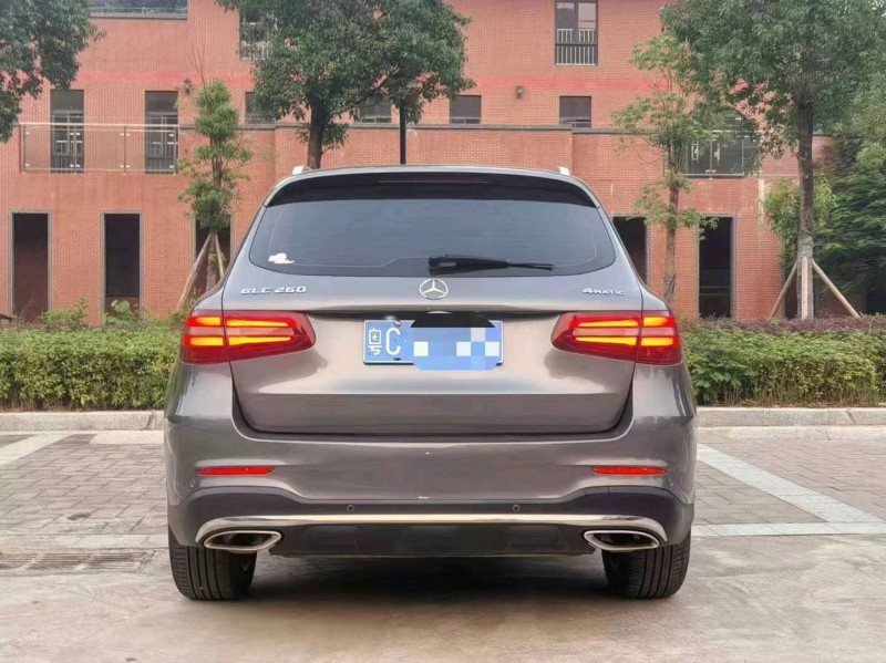 中山17年奔驰GLC7