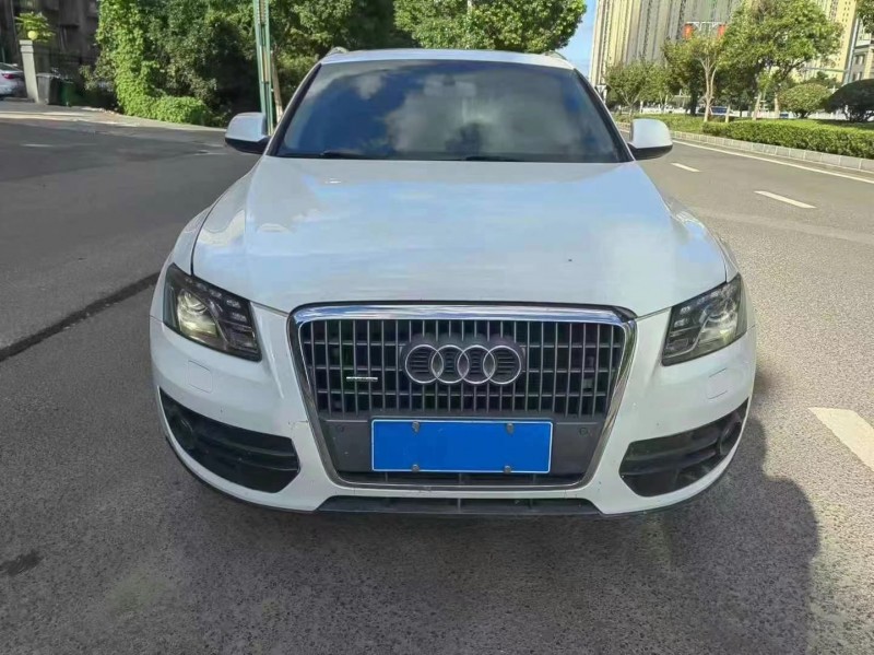 济宁13年奥迪Q51