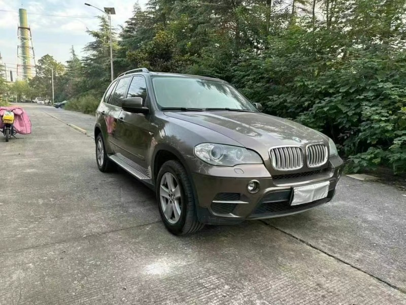 徐州12年宝马X53