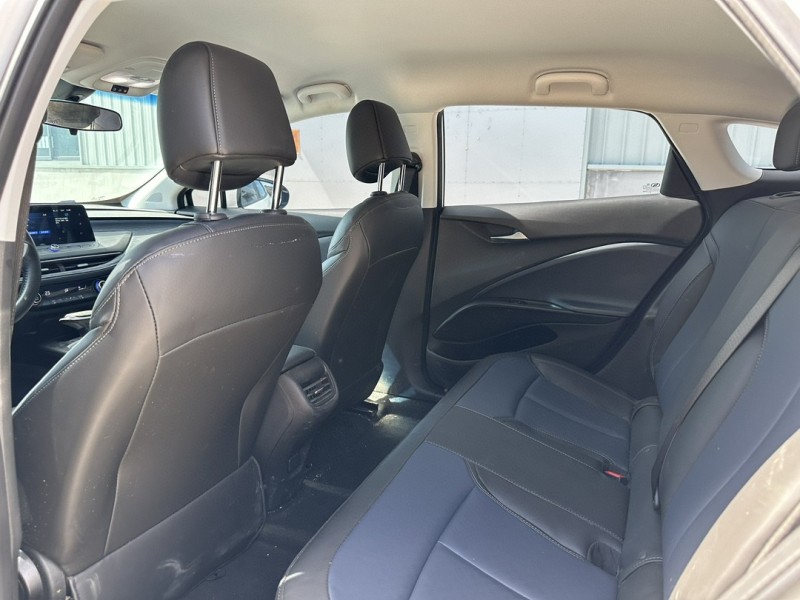 盐城23年别克微蓝4