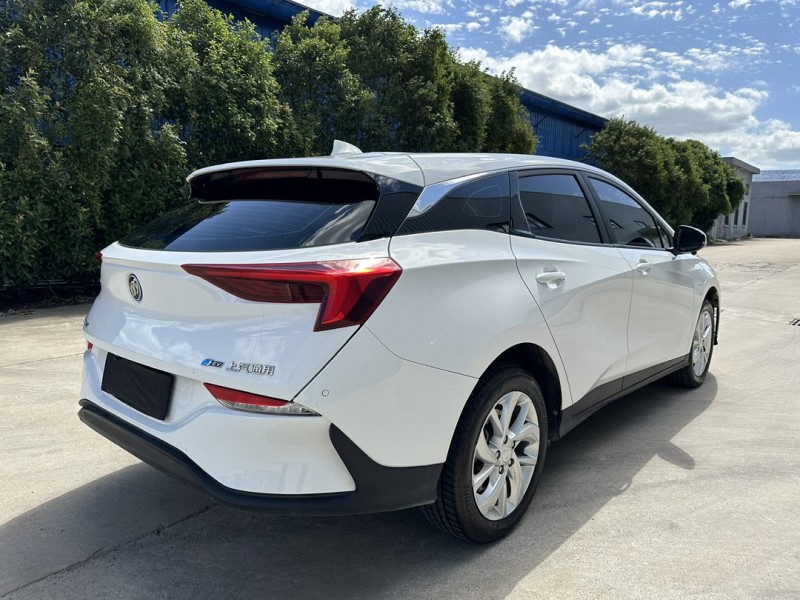 盐城23年别克微蓝9