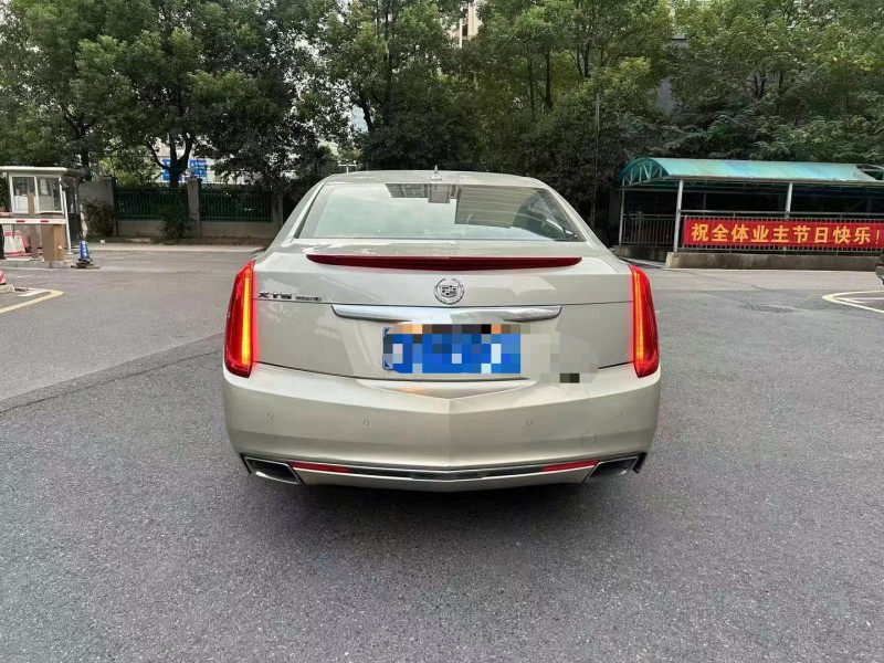 長沙14年凱迪拉克XTS4