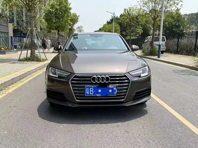 深圳17年奥迪A4L1
