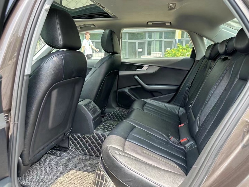 深圳17年奥迪A4L6