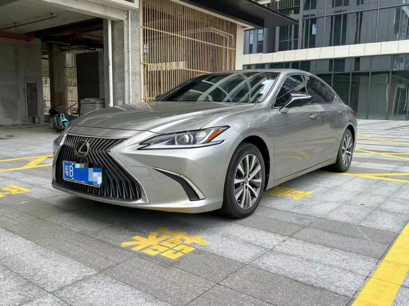 深圳20年雷克萨斯ES3