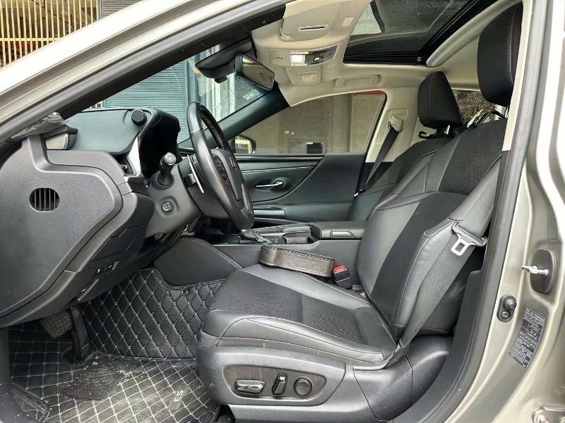 深圳20年雷克萨斯ES4