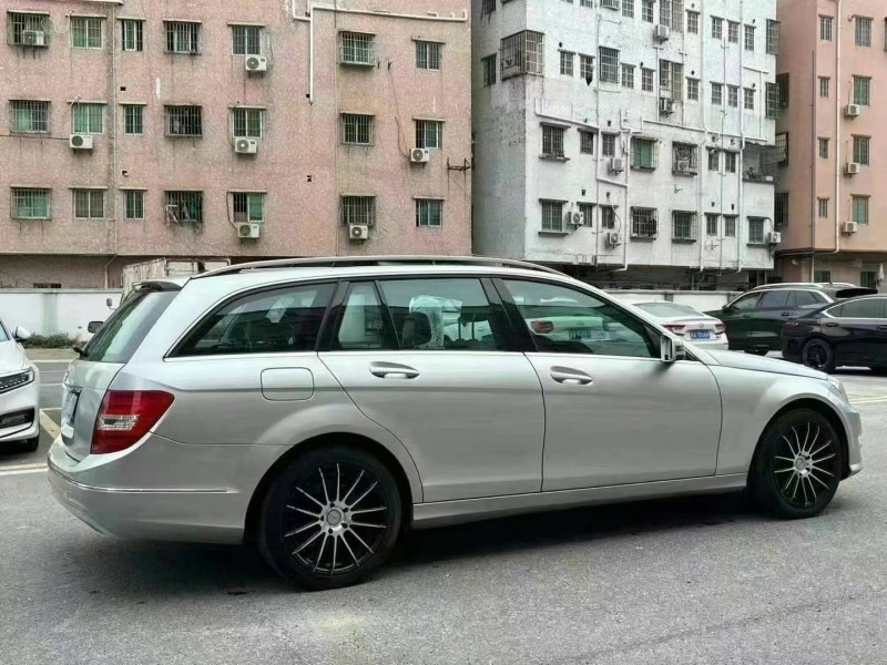 广州12年奔驰C6