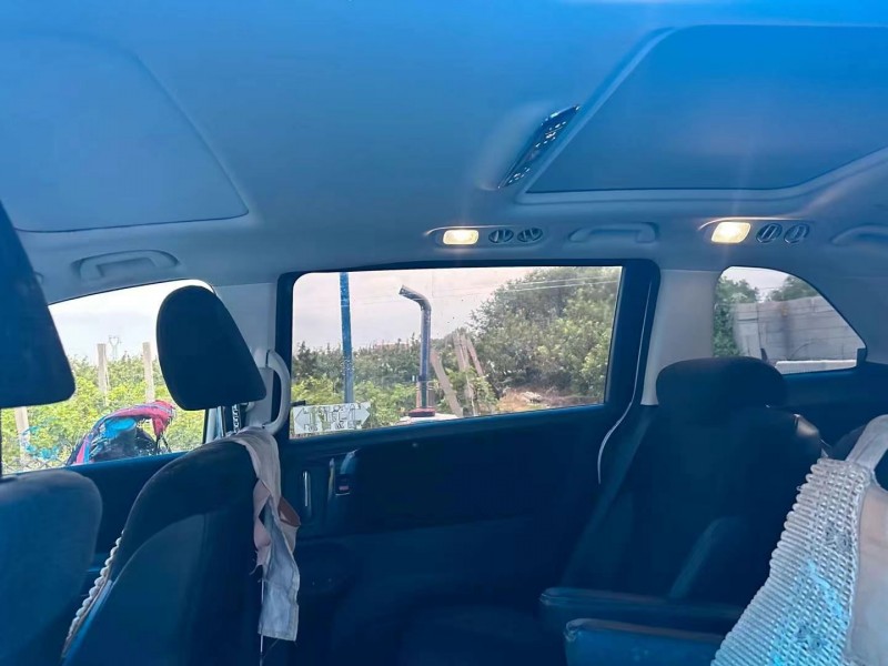 济宁18年本田艾力绅4