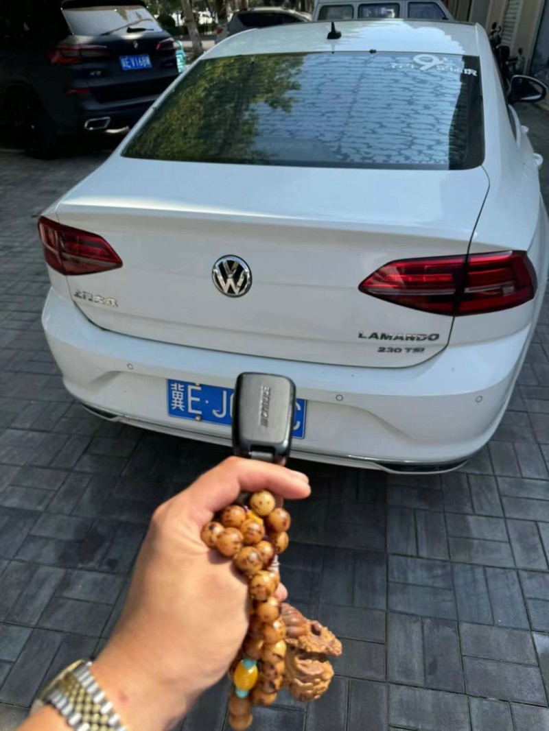 保定19年大众凌渡4